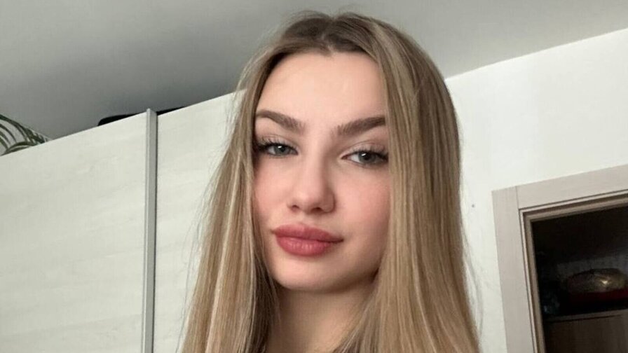 NicoleAllen