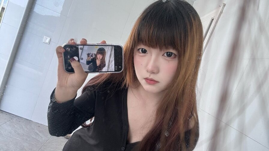 LianaZowie